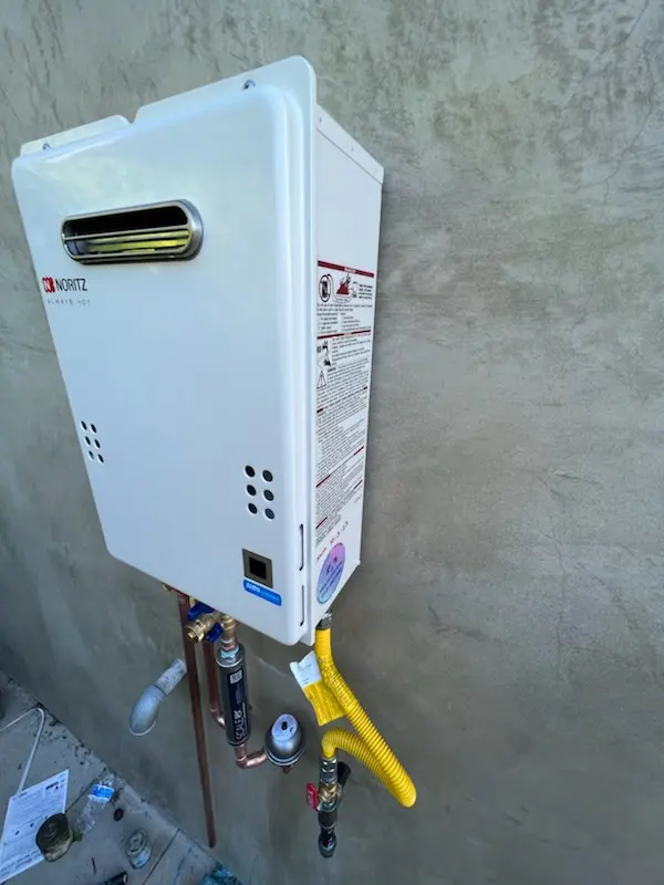 Tankless water heater installation for Spring Branch East homes